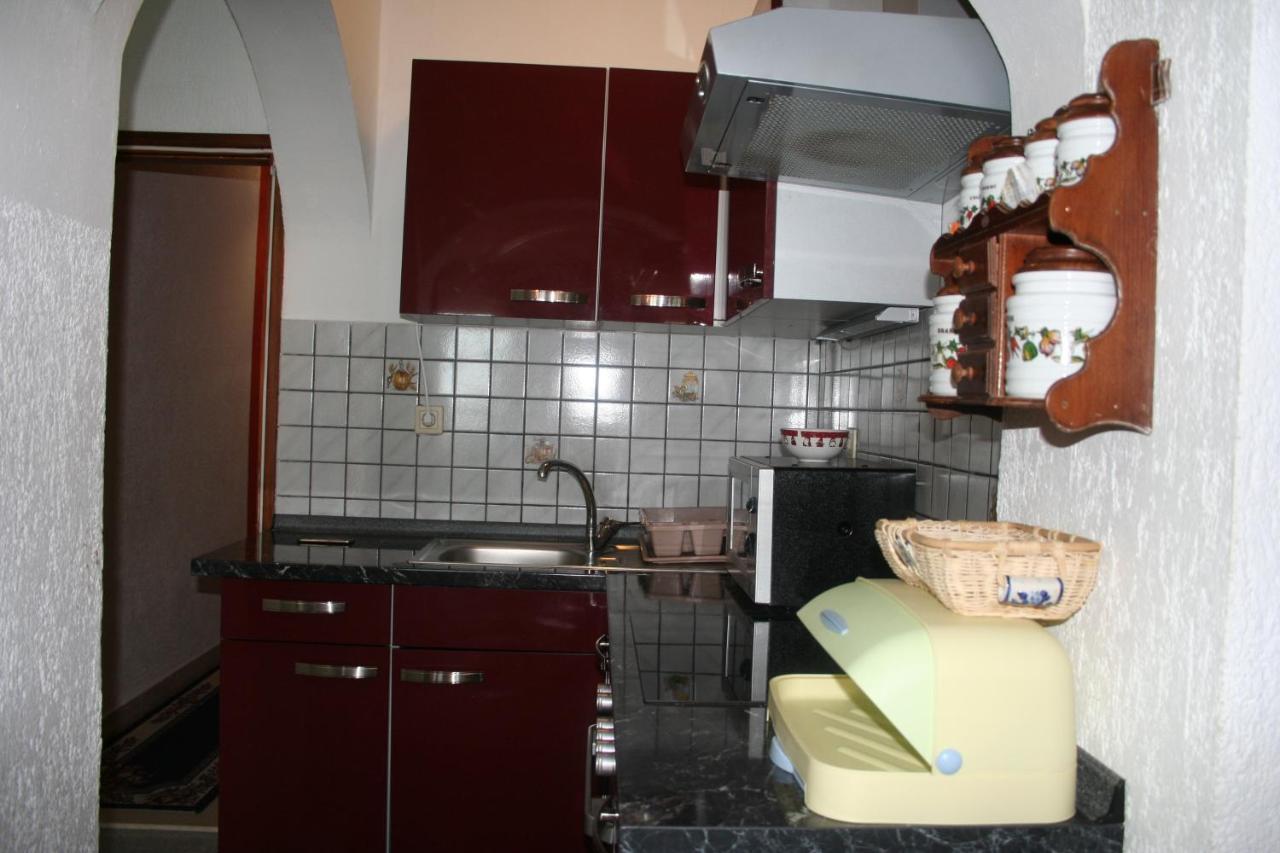 Apartmani Jankov Krk Town Eksteriør billede